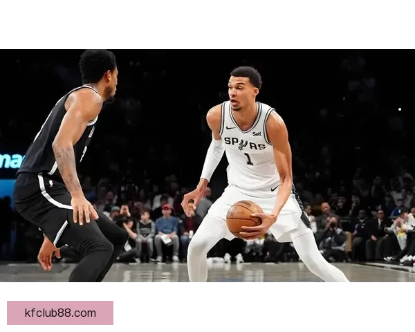 篮网以50%命中率和场均6.2分续签马拉奇史密斯第二份10天短合同